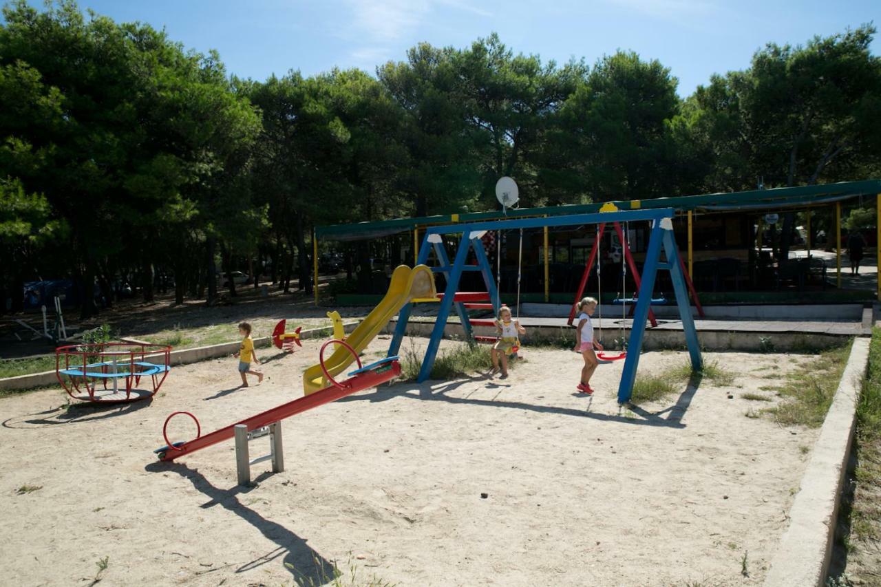 Glamping Tents - Camp Adriatic Primošten Buitenkant foto